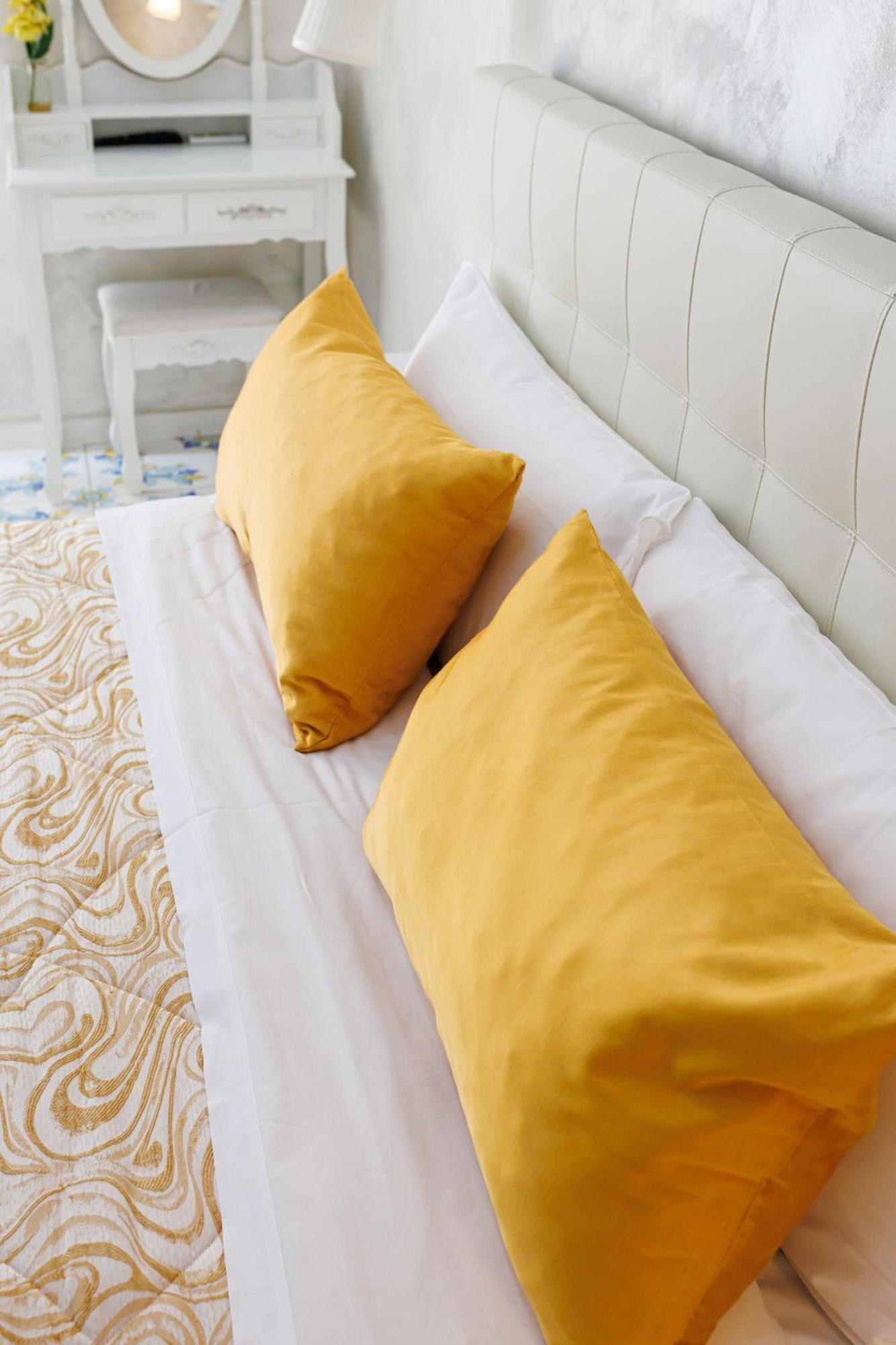 Alma Adry Bed & Breakfast Наполи Екстериор снимка